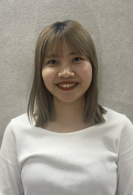 La pilates町田店の女性インストラクター