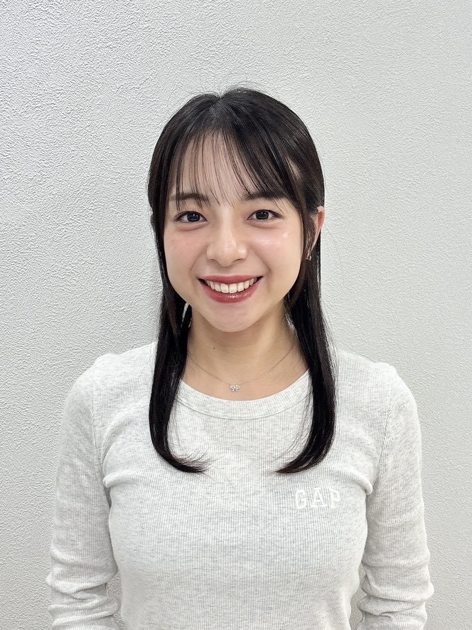 La pilates沖縄店の女性インストラクター