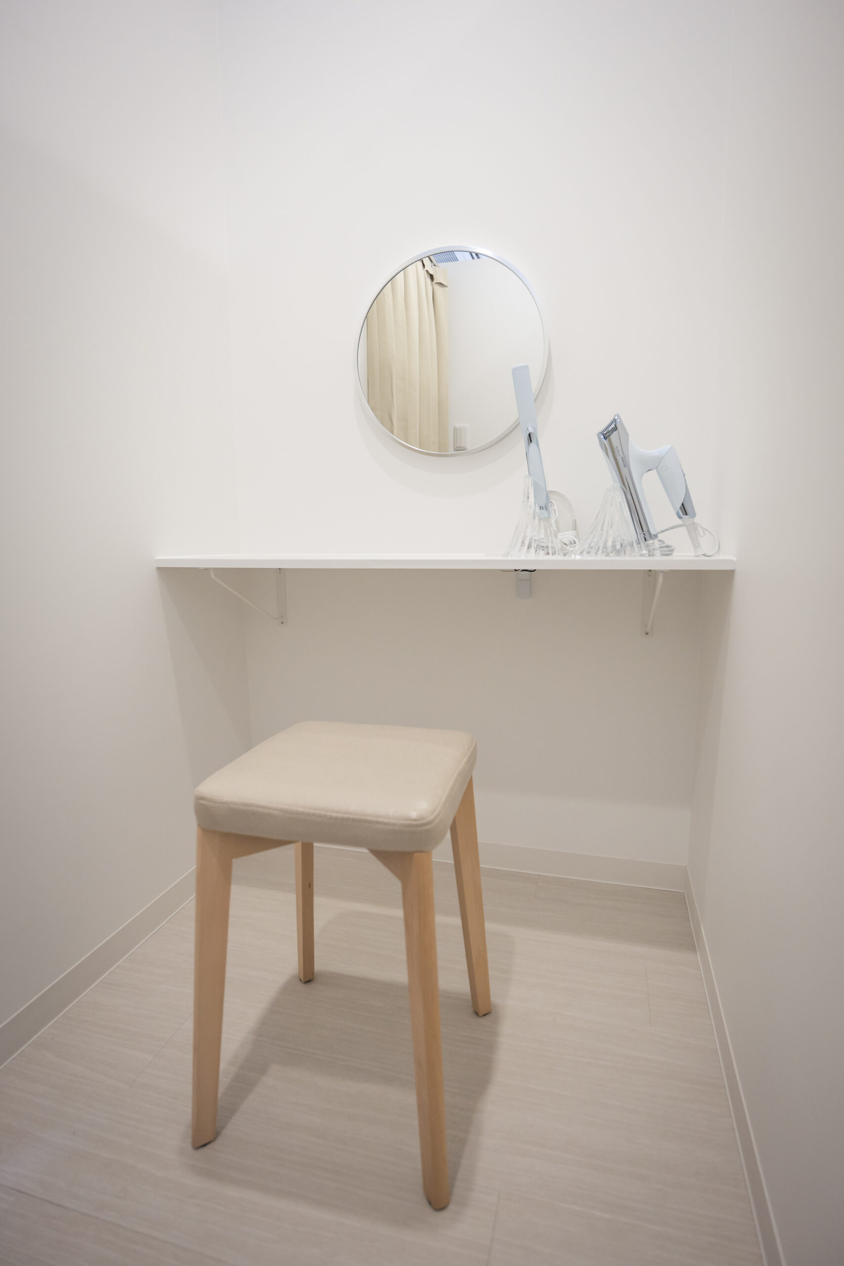 更衣室完備の清潔な長野店スタジオ