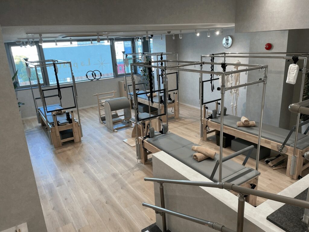 La pilates川崎店のスタジオ