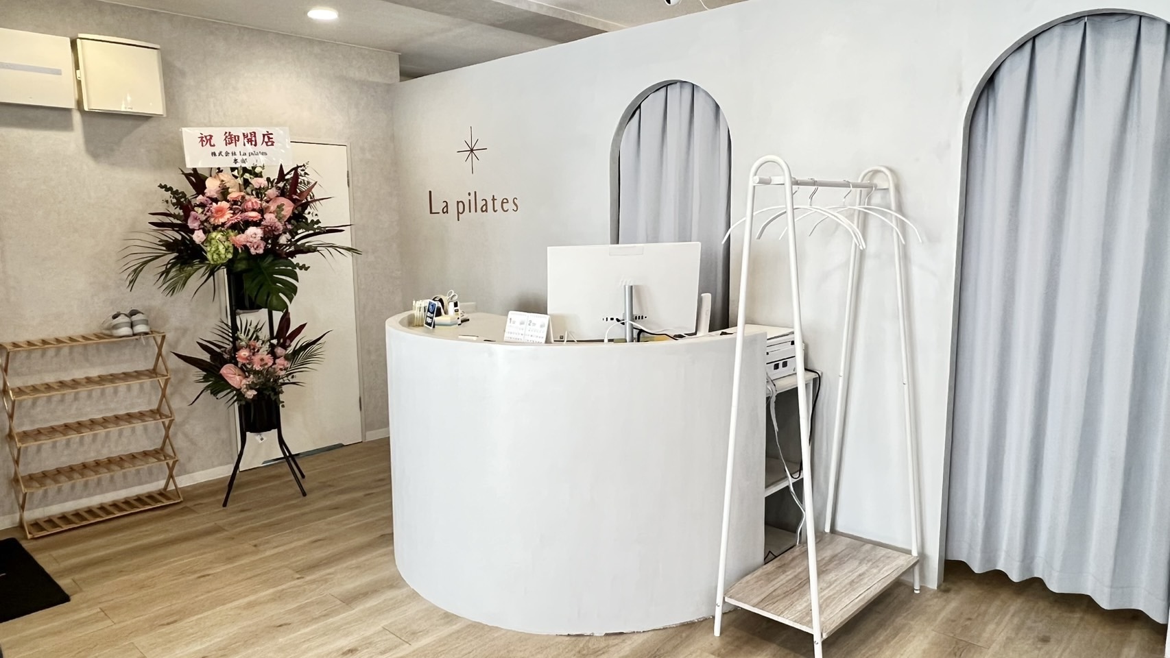 La pilates草加店入り口