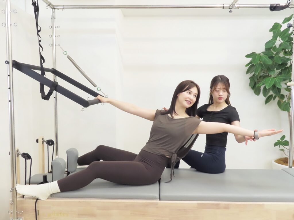 La pilates池袋店のパーソナルレッスンの様子