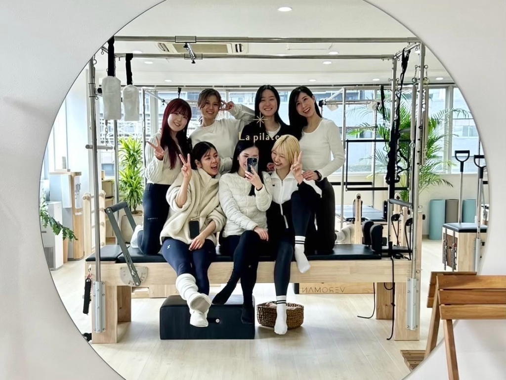 La pilatesで正社員として働くスタッフ