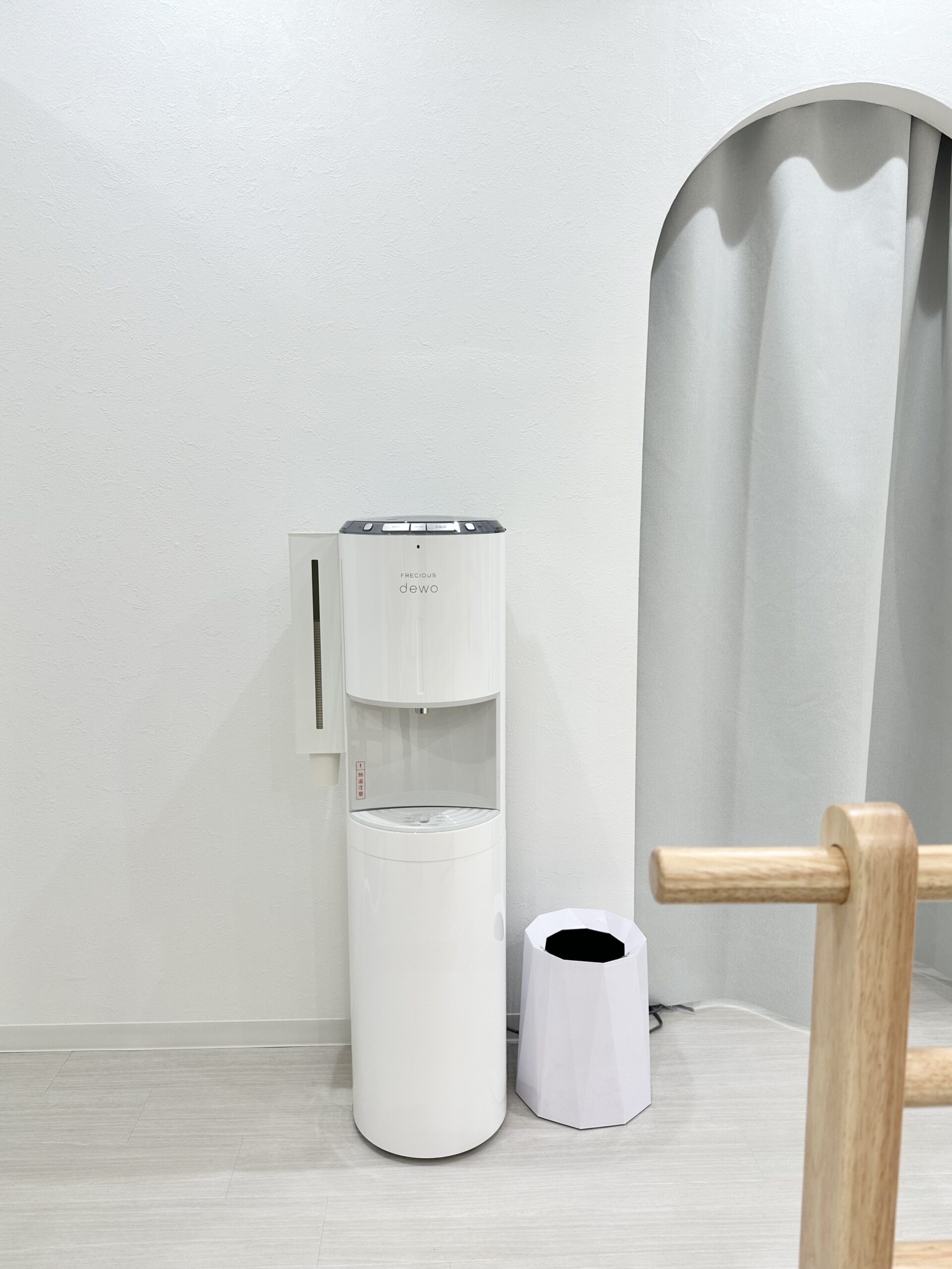 ウォーターサーバー完備の清潔な本厚木店スタジオ