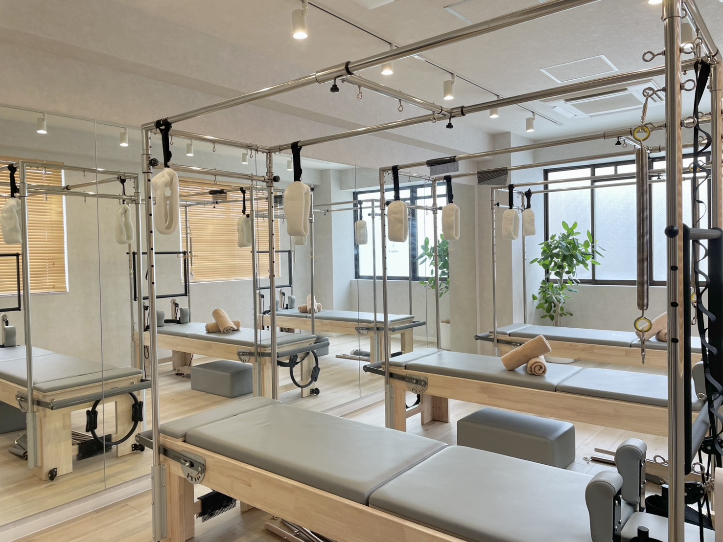 マシンピラティススタジオラピラティス福岡の雰囲気