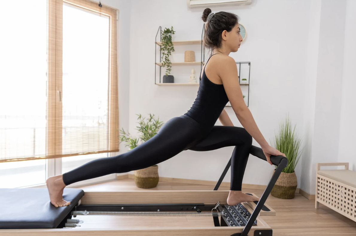 40代こそピラティスがおすすめ！体型変化・更年期の悩みを解決するスタジオ選びのコツ