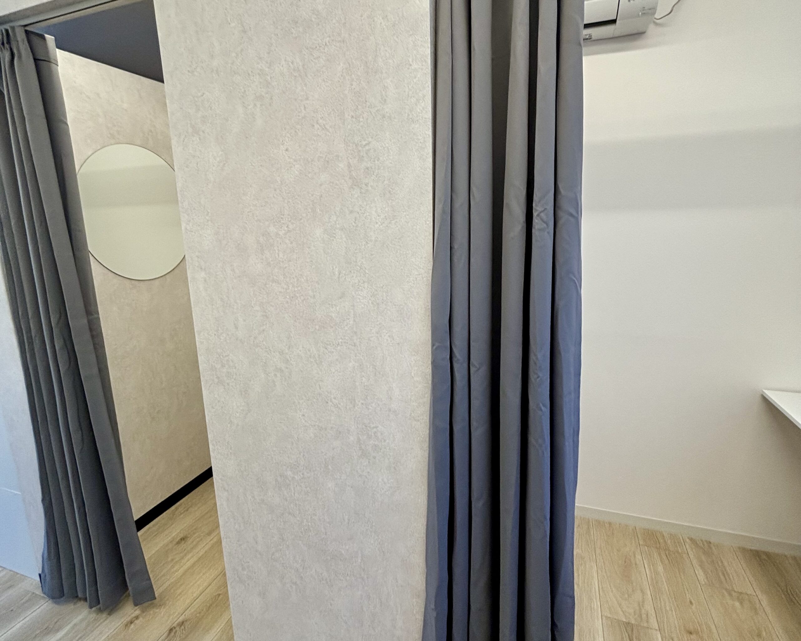 更衣室完備の清潔なLa pilates和歌山店スタジオ
