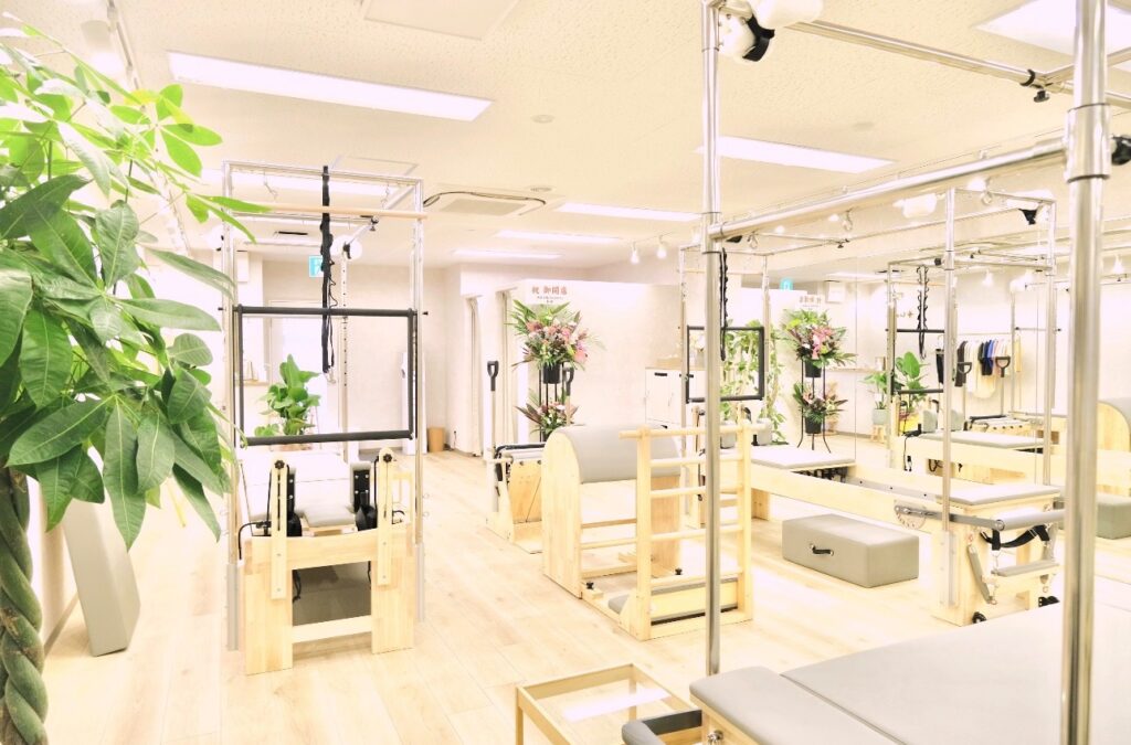 La pilates大和西大寺店の落ち着いた店内の様子