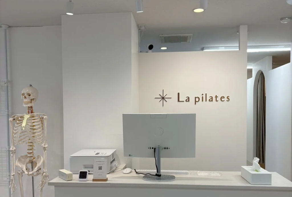 La pilates八王子店の受付画像